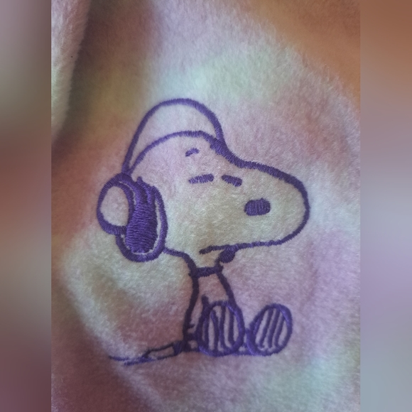 Peanuts cotton candy half zip-up fleece adjustable waist sweatshirt. Size small. - Picture 2 of 5